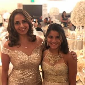 Meet your Posher, Perla